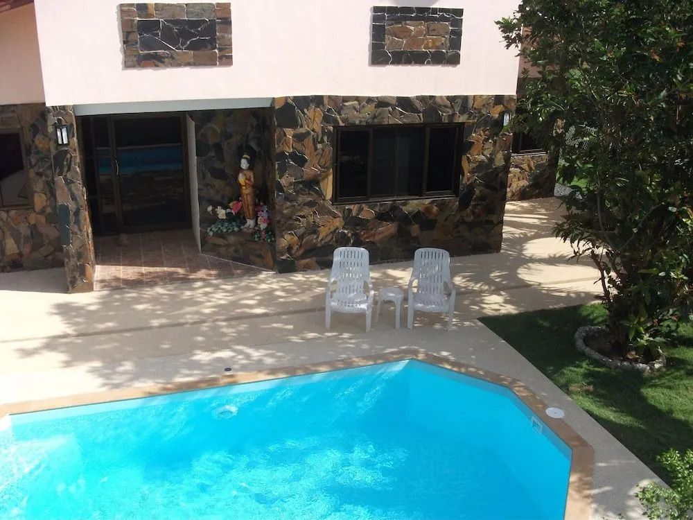 Rock Mini Resort