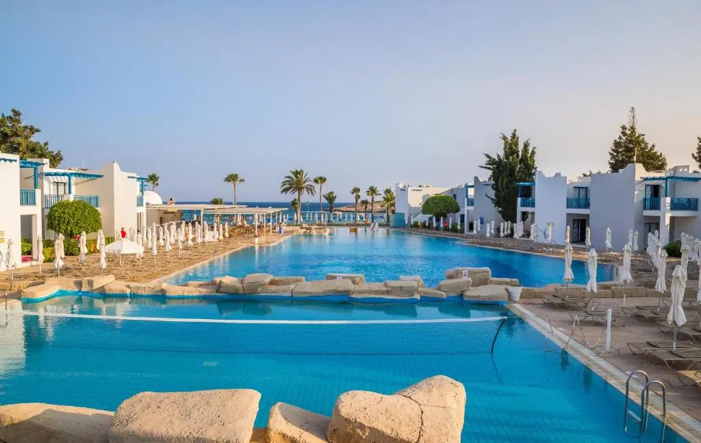 Callisto Holiday Village
