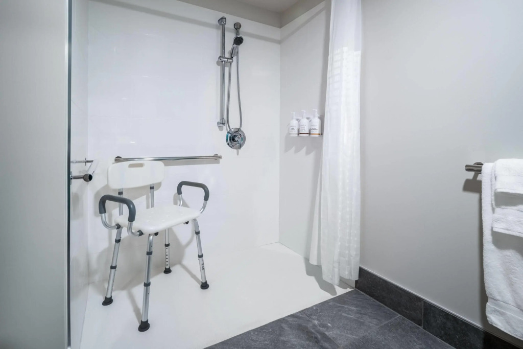 Wingate by Wyndham Geneva at SPIRE Academy