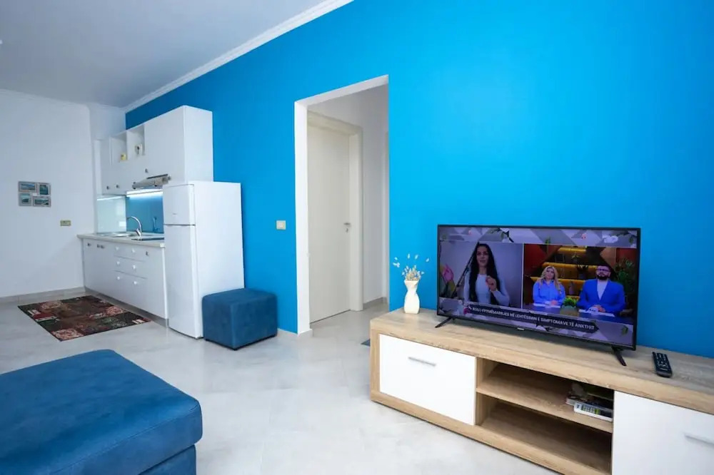 Central Seaview Apartment 2BR in Vlor