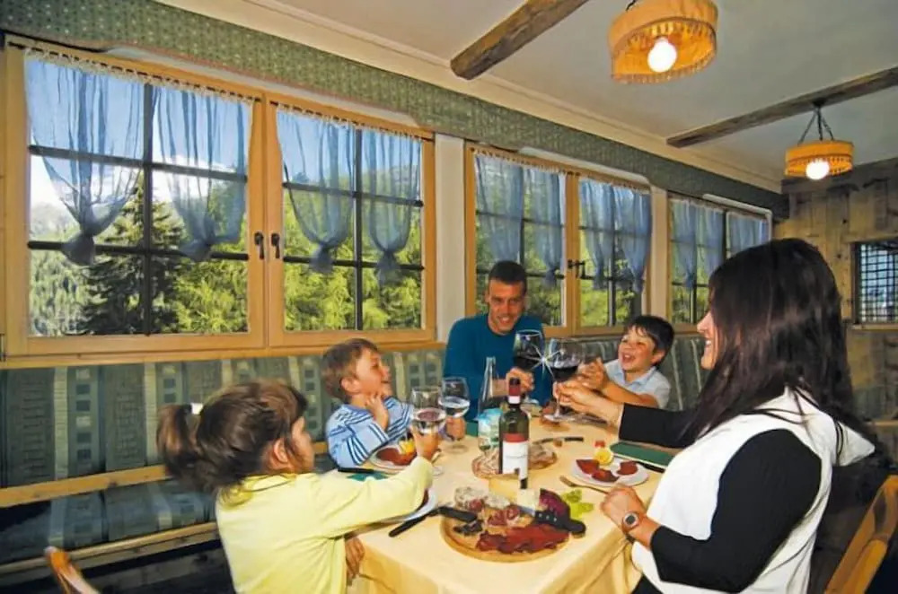 Hotel Li Arnoga