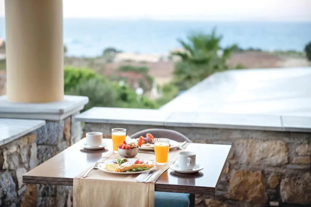 Kouros Palace Active Lifestyle Hotel