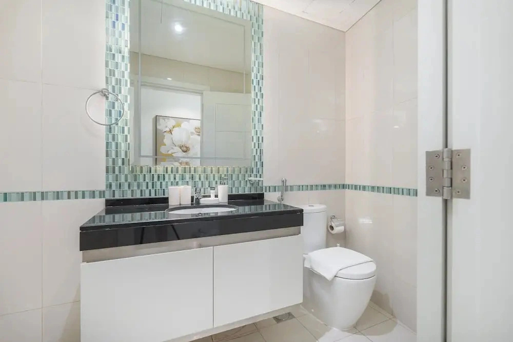 Marina Views and a 3 Bedroom Apartment in Dubai Marina