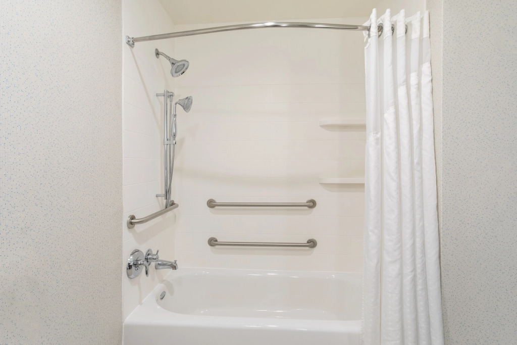 Holiday Inn Express and Suites Phoenix Tempe - University