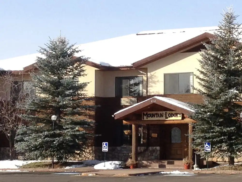 Steamboat Mountain Lodge
