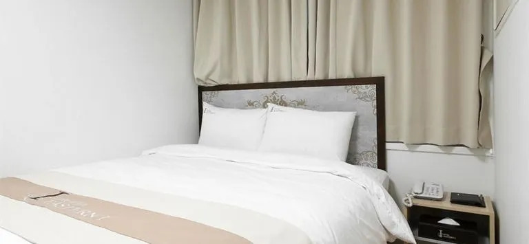 Hotel Eastern I
