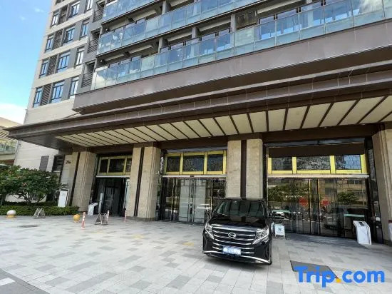 Waiting for You Designer Homestay (Zhanjiang Jinshawan)
