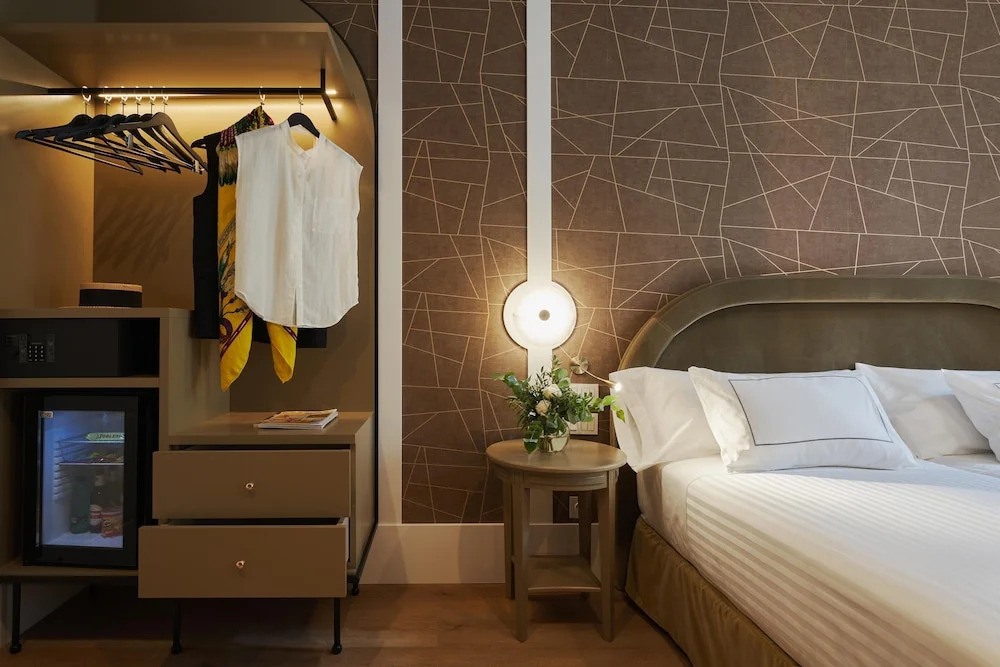 Отель Intelier Villa Katalina
