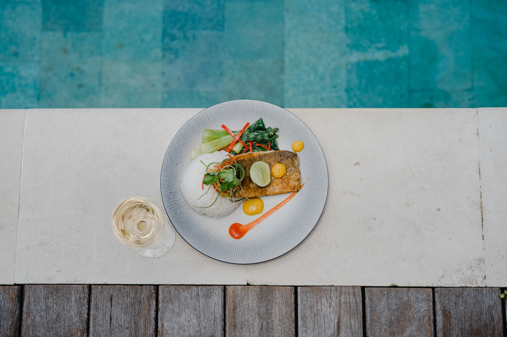 Batu Karang Lembongan Resort & Spa