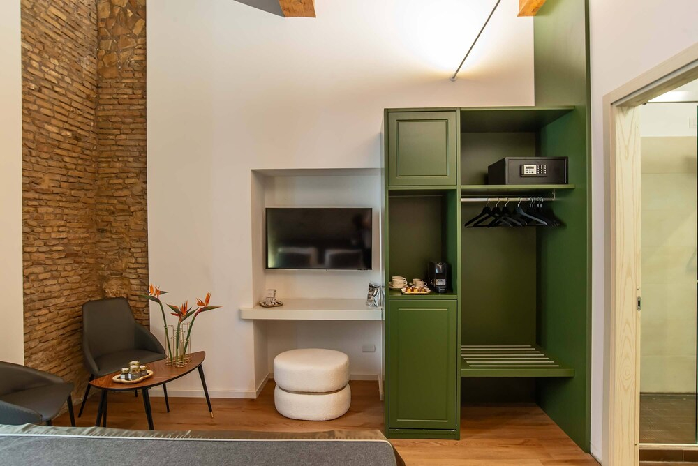 Ora Acanfora Suites
