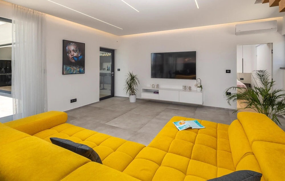 Amazing Home in Medulin With Outdoor Swimming Pool, Wifi and 4 Bedrooms