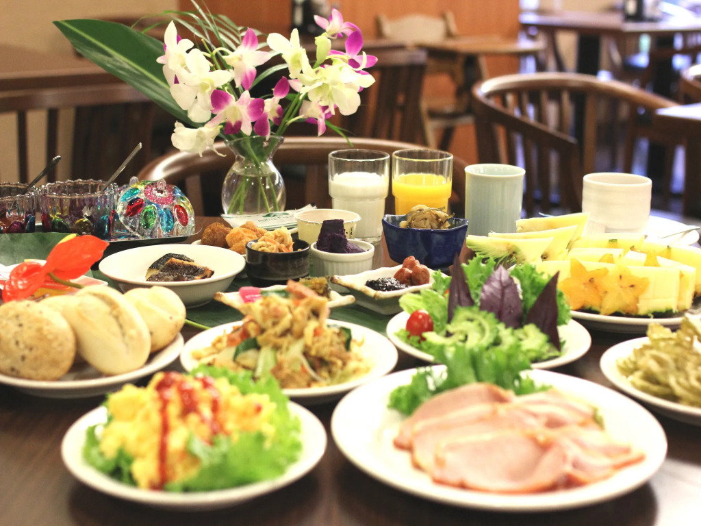 Hotel Route-Inn Nago