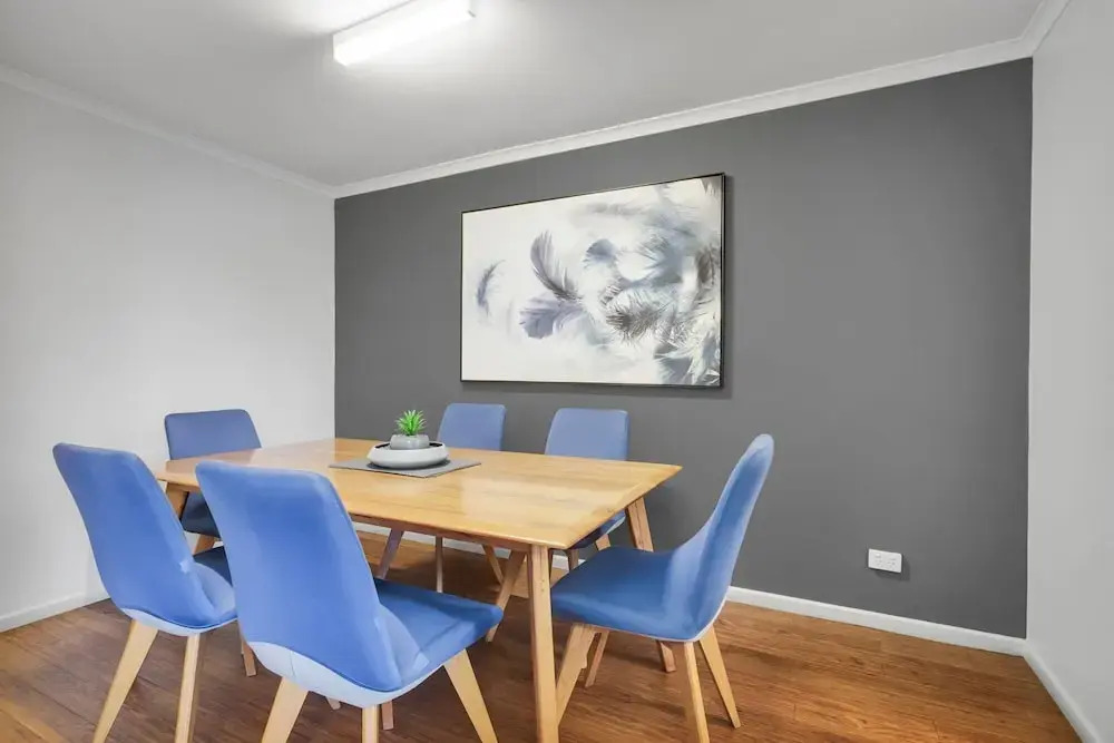 Elphin Serviced Apartments