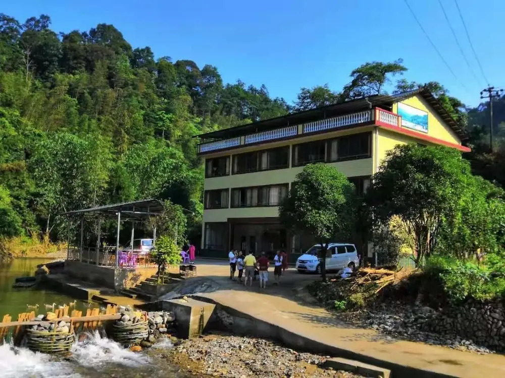 Natural Lodge Homestay