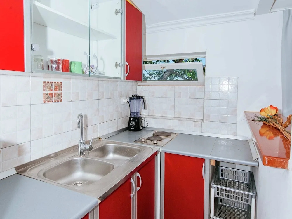 Cozy Holiday Home in Zadar with Swimming Pool