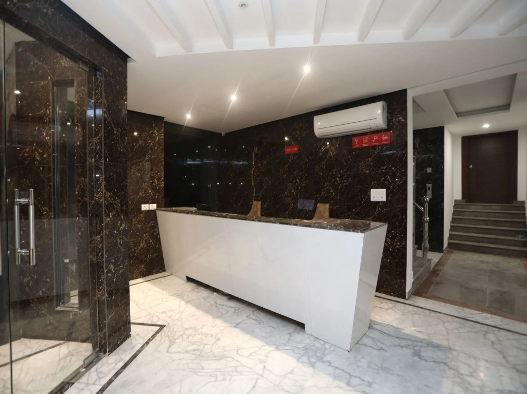 OYO 14481 Almati Inn