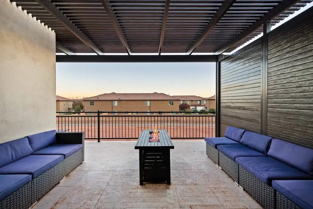 Private Pool Oasis #57 5 Bedroom Townhouse