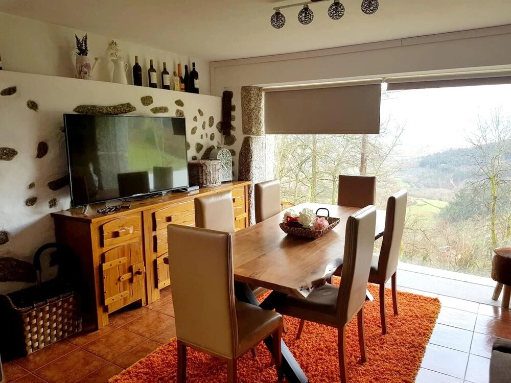 House With 4 Bedrooms in Cabeceiras de Basto, With Wonderful Mountain View, Shared Pool, Terrace