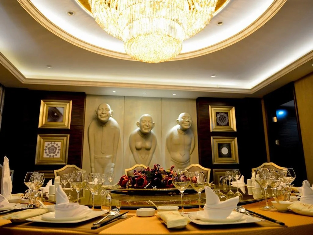 Central Hotel