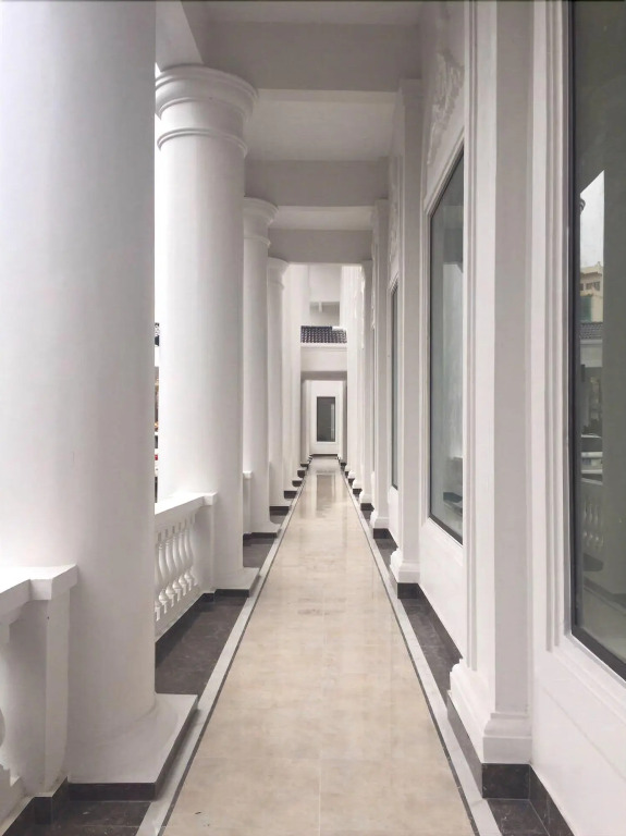 Hoa Lu Hotel