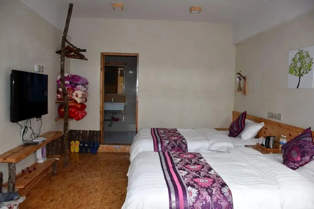 Xisha Cloud Mountain Holiday Hotel