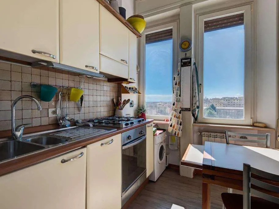 Bright Panorama Apartment