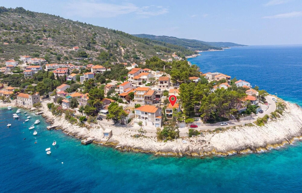 Holiday Home Prigradica 05
