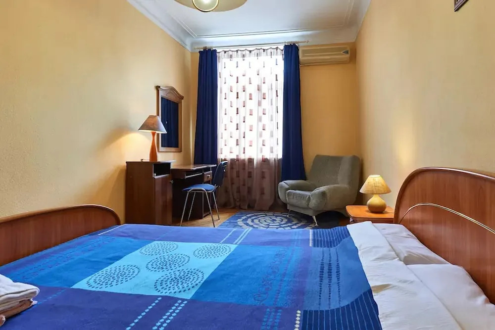 Апартаменты Home-Hotel, ул. Пушкинская, 2-4-7