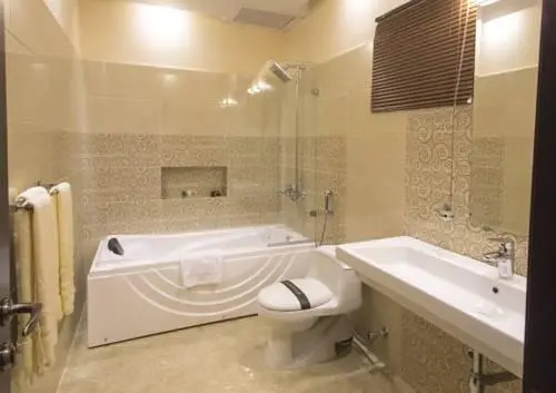 Royaute Luxury Suites and Hotel Gulberg Lahore