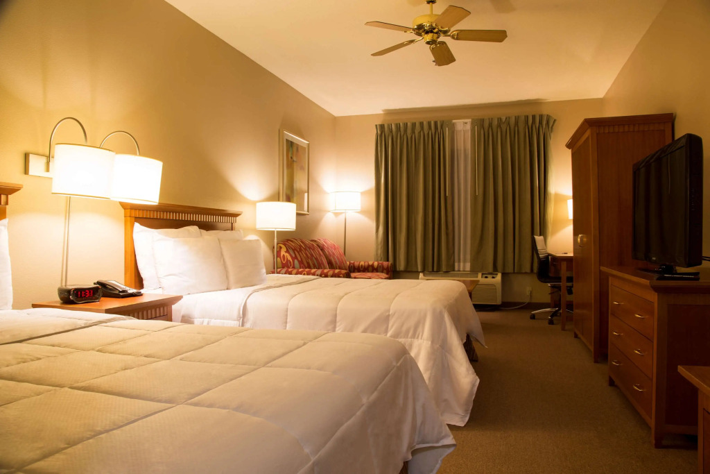 Brawley Inn