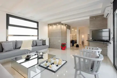 Ace Location | Luxury Building