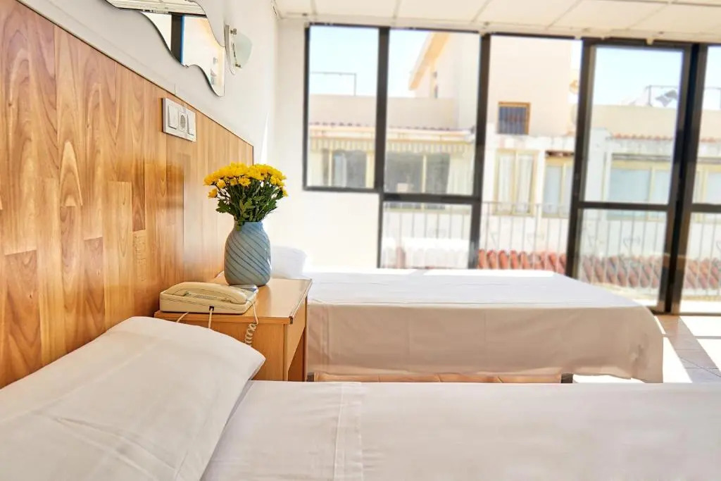 Hotel Santa Faz TRG