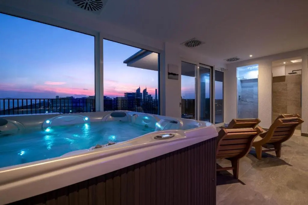 Hotel Mondial