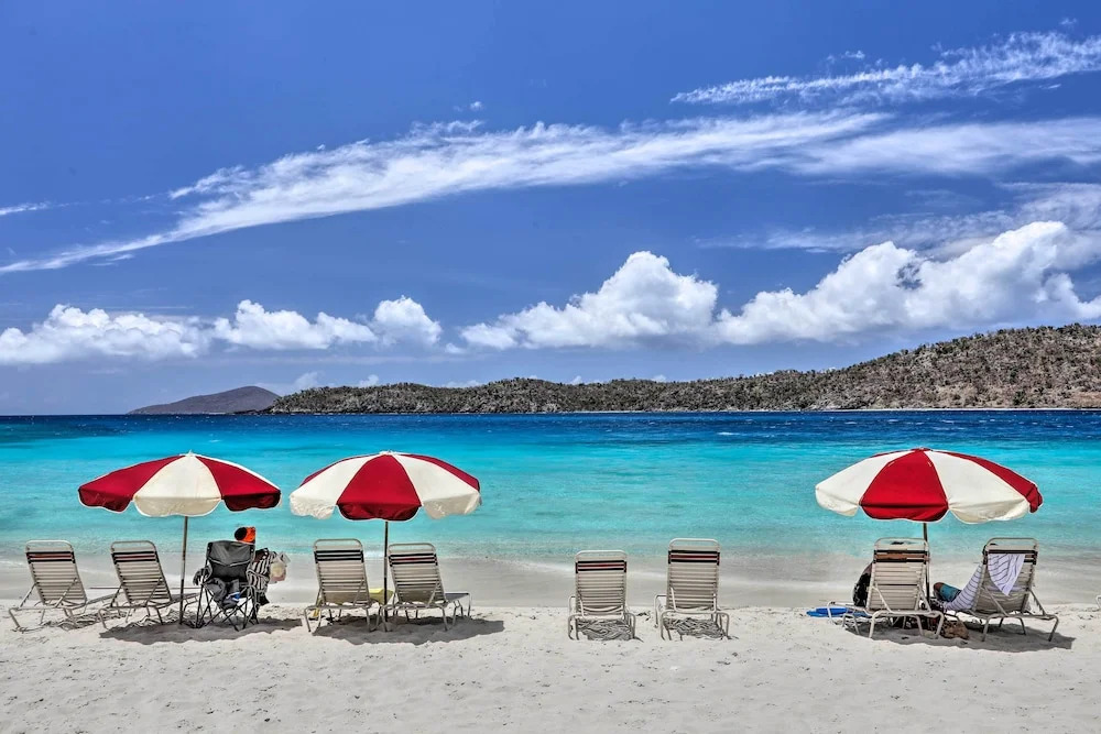 Saint Thomas Condo w/ Ocean Views, Walk to Beach