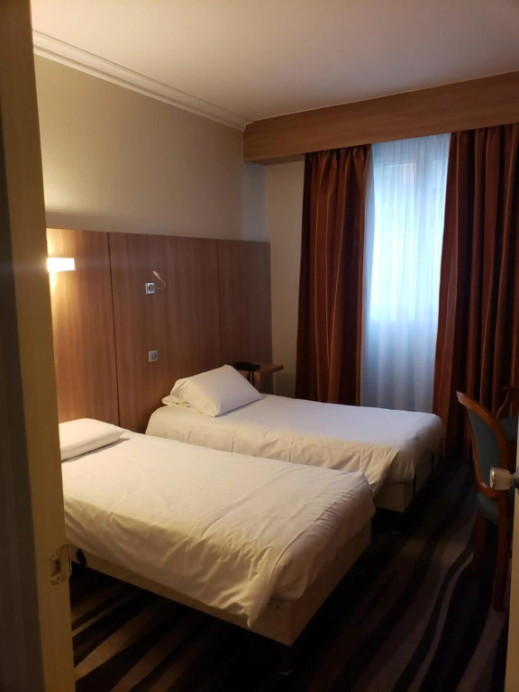 Kyriad Hotel Tours Centre