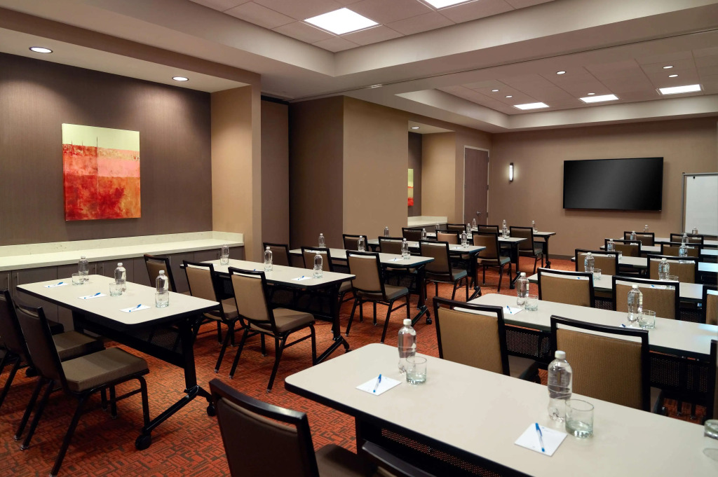 Hyatt House Atlanta Downtown