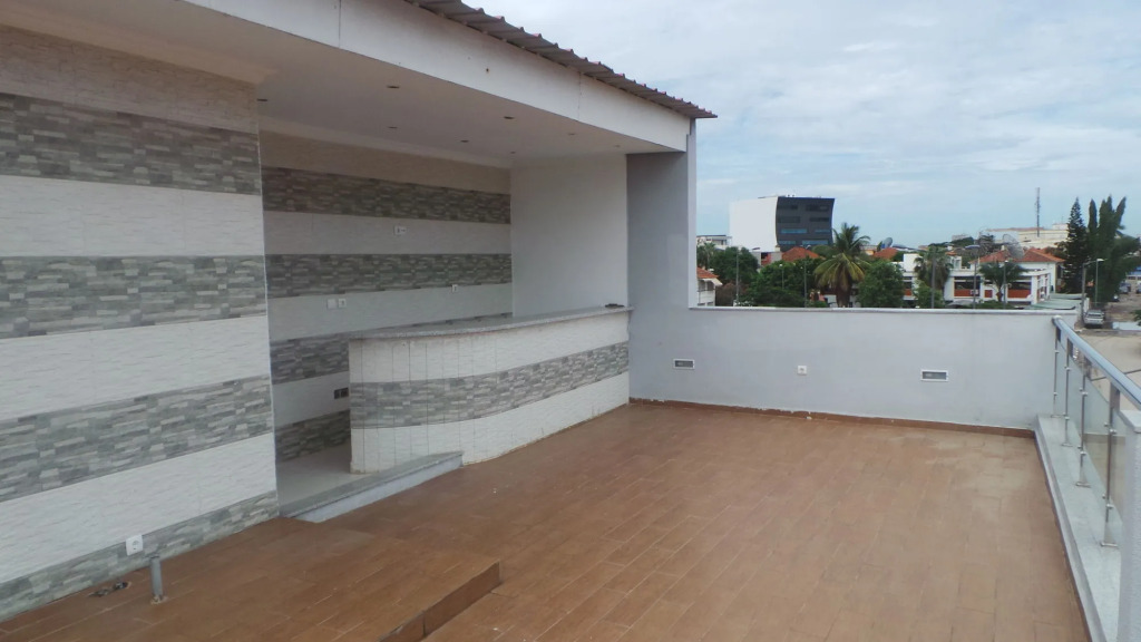 Luanda Plaza