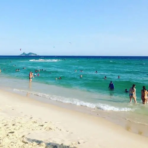 Quarto Na Praia Da Barra Da Tijuca Posto 6