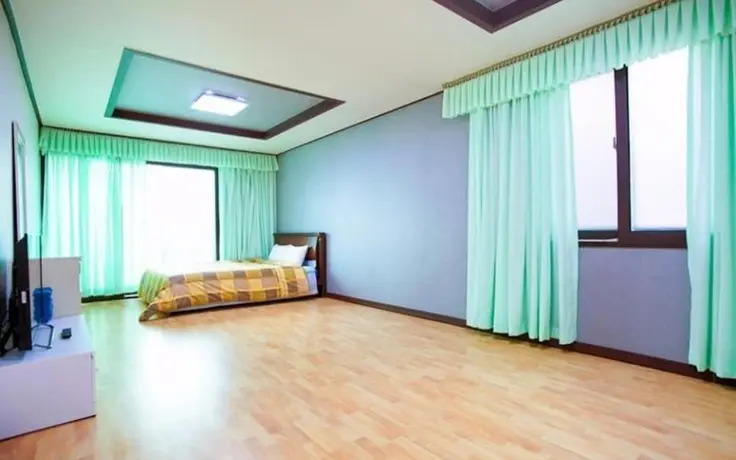 Yangyang Shimpyo Pension