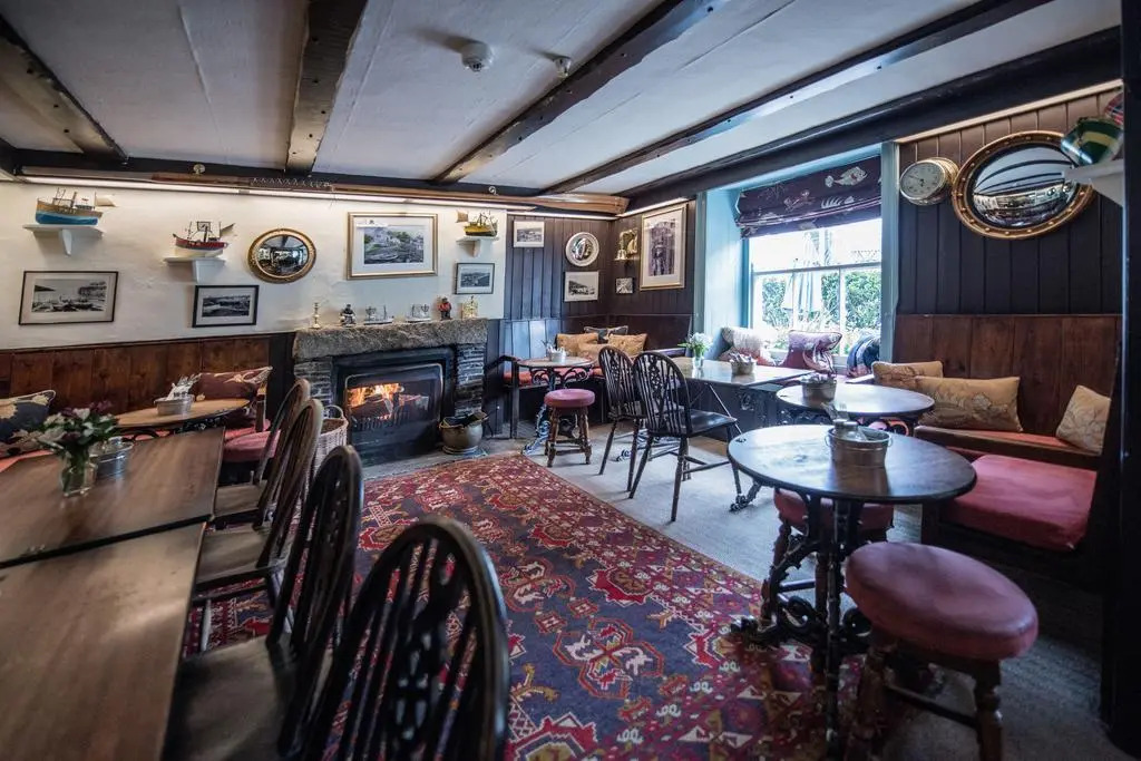 Port Gaverne Hotel