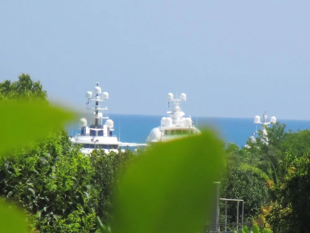 Studio In Antibes With Wonderful Sea View Enclosed Garden And Wifi 500 M From The Beach