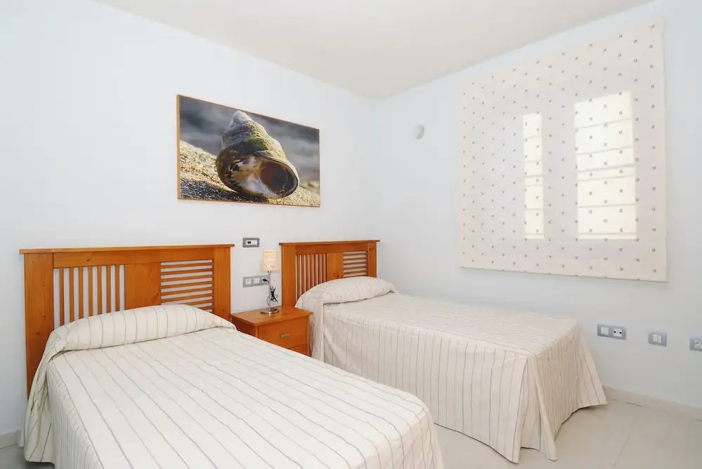 Immaculate 2-bed Apartment No 5 in Playa Blanca