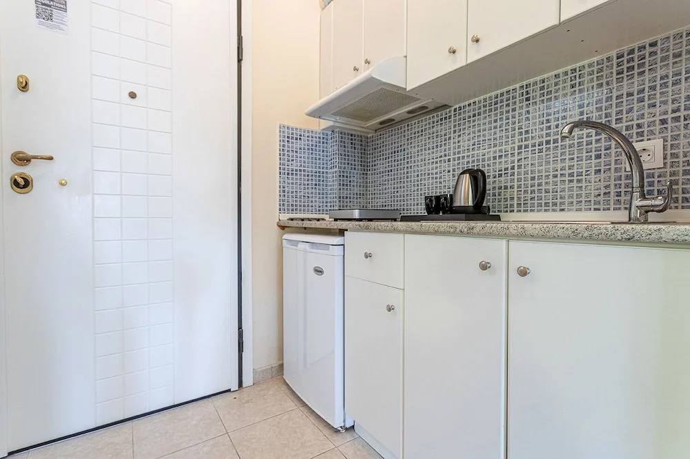 Danae Comfort Living