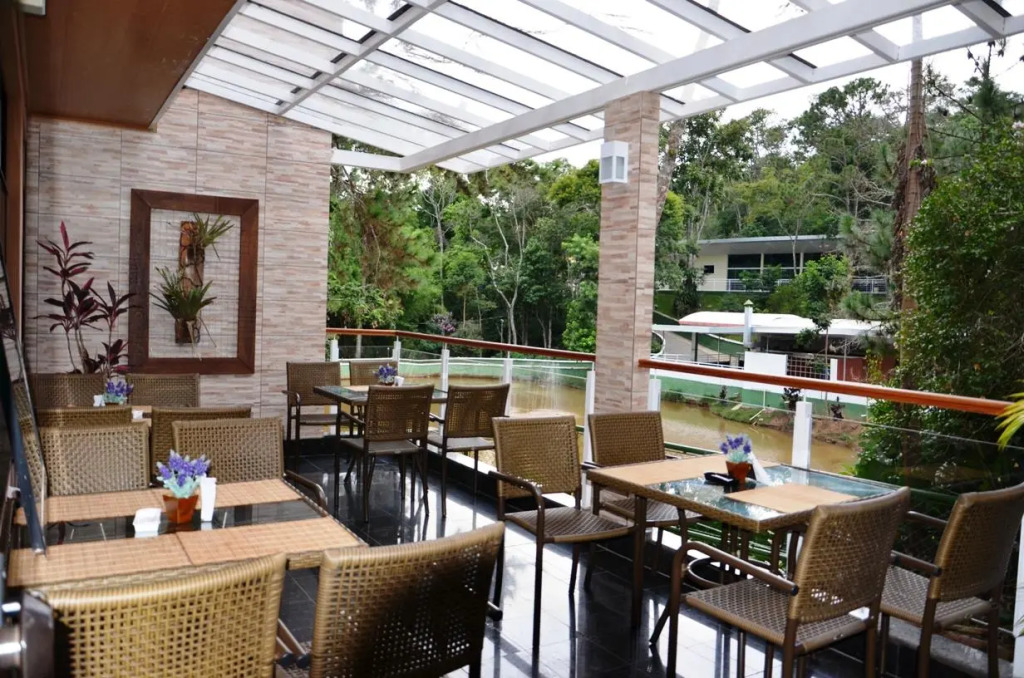 Hotel Green Hill