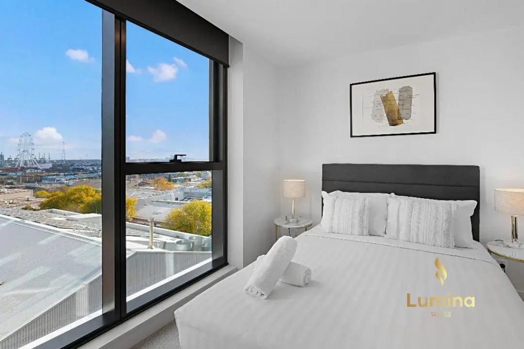 Lumina Suites