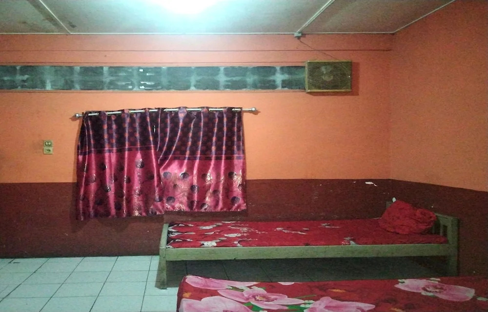 Hotel O Penginapan Keluarga