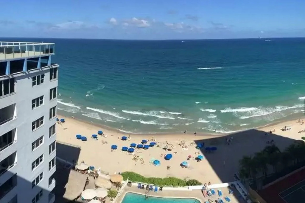 Ocean Manor Beach Resort