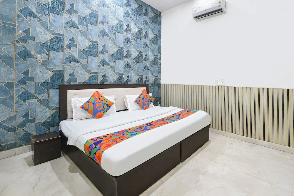Fabhotel Metro Inn I