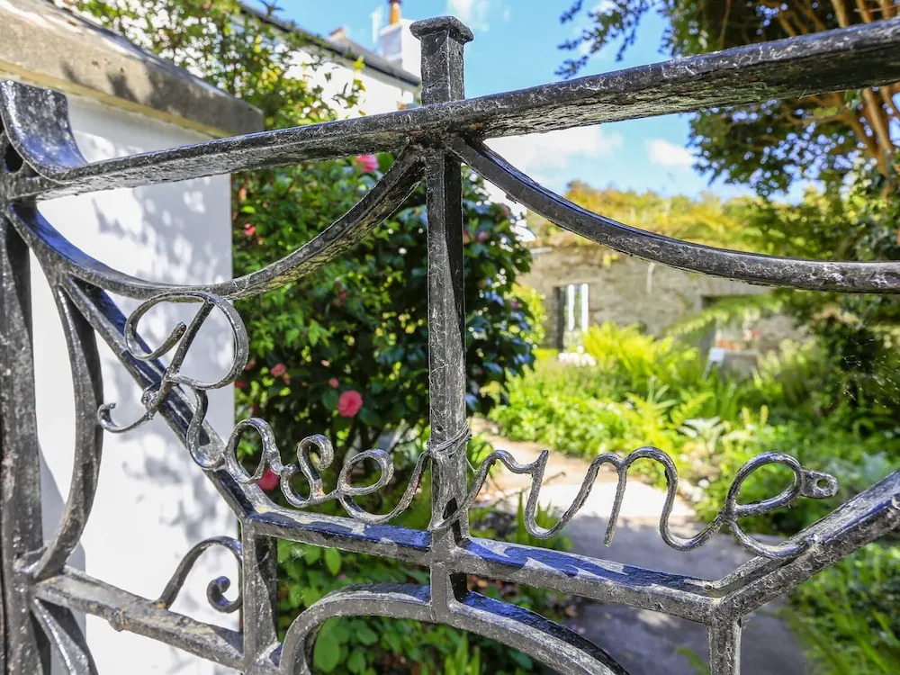 Rosevine