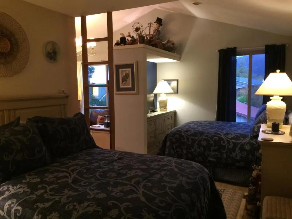 Black Bear Inn